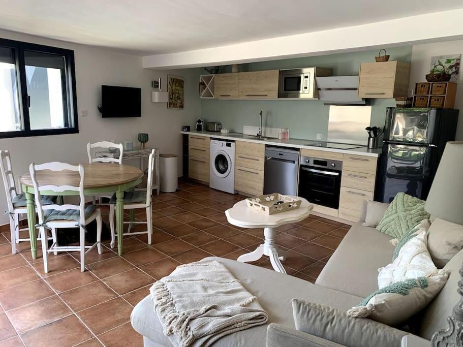 Appartement Bas De Maison Lavilledieu (Ardeche) Exterior foto